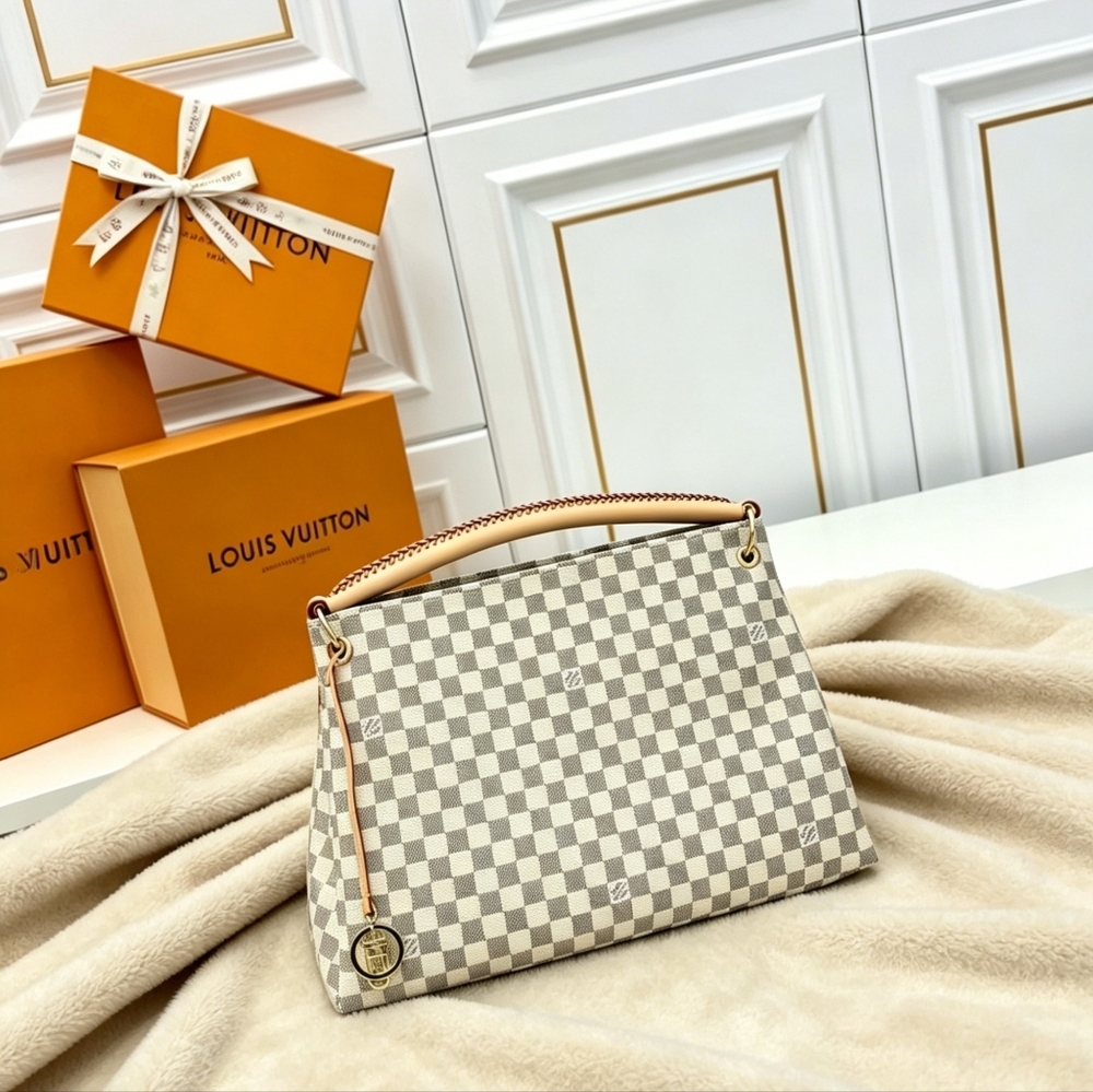 LOUIS VUITTON Artsy MM in Damier Azur Canvas